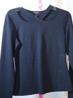 NWTS, Halogen Nordstroms Long sleeve top, with crisscross neckline - Medium